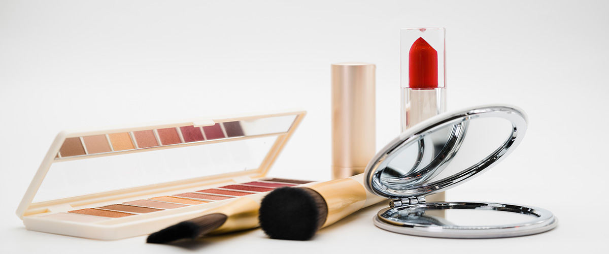 Nina Klug Ihr Kosmetikstudio in Fulda  - Kosmetik Massage Fussmassage Ayurveda Tibetische Gesichtsbehandlung